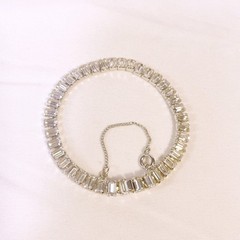 B David Vintage Crystal Tennis Bracelet Baguette Silver Tone Safety Chain 7in