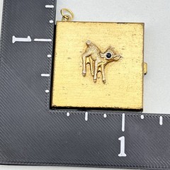 Vintage Photo Locket Pendant Gold Tone Deer Opens with Pics 1.25″