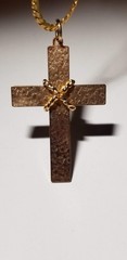 Reversible Vintage Gold Tone Cross & 24″ Chain