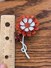 Vintage Retro Enamel Daisy Flower Brooch, 3.5 Inches Long Lapel Pin A. Pepper