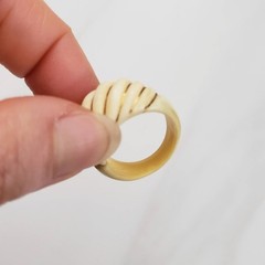 Vintage Carved Ribbed Ring Size 7 & Elephant Pendant