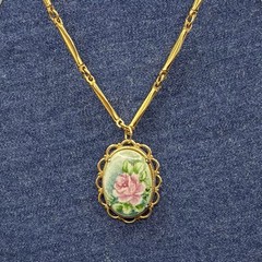 Vintage Oval Rose Pendant Necklace on Vintage Gold Plated Fancy Link Chain