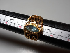 Vintage SETA Gold‑Tone Filigree Ring w/ Blue Marquise Stone Excellent Condition