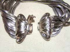 …Vintage/Antique Silver Tone Multi-Chains Bow Clasp Bracelet…