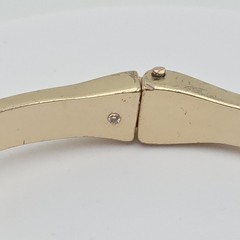 Vtg Baguette Crystal Bracelet Gold Tone Hinged Tiny Crystal Inside Cuff Bangle
