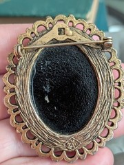 Damascene VTG Astrology Pin Jewelry Taurus Bull Cameo Brooch Animal Art