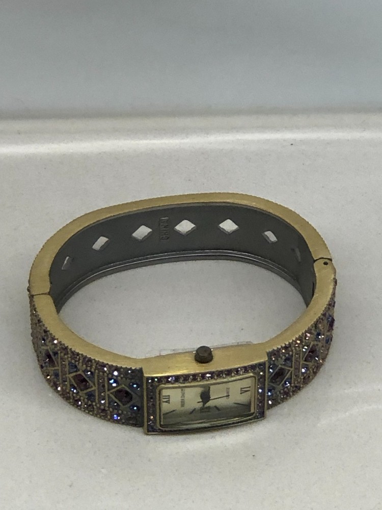 VNTG Heidi Daus “Double Trouble” Swarovski Crystal Bangle Watch – Pristine NWOT