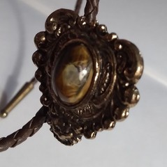 VTG Bolo Tie Leather, Bronze-Tone Pewter(??) Brown Polished Stone *READ ALL*