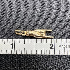 Vintage 18K YELLOW GOLD HAND GOOD LUCK CHARM PENDANT ITALY ‘50’s Rock On “750”