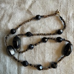 Vintage Lot 5 Necklace 2 Bracelet Metal, Glass, Stone, Plastic Beaded Jewelry