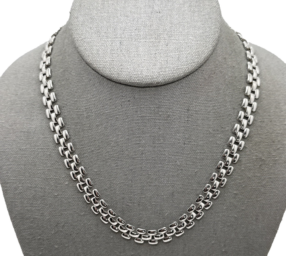 Vintage Anne Klein Silver Tone Panther Link Choker Necklace Tank Track 18″ AK