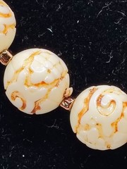 N696 Vintage Chinese Export Carved Faux Ivory Beaded Necklace 15mm 23g Floral