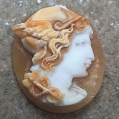 (ME-120) Shell Cameo Loose Stone: Hermes, God of Wednesday (Day of the Week Seri