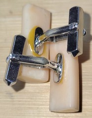 1960s Silvertone Angelskin Coral Cufflinks 1″ Wide Bullet Back Great Condition