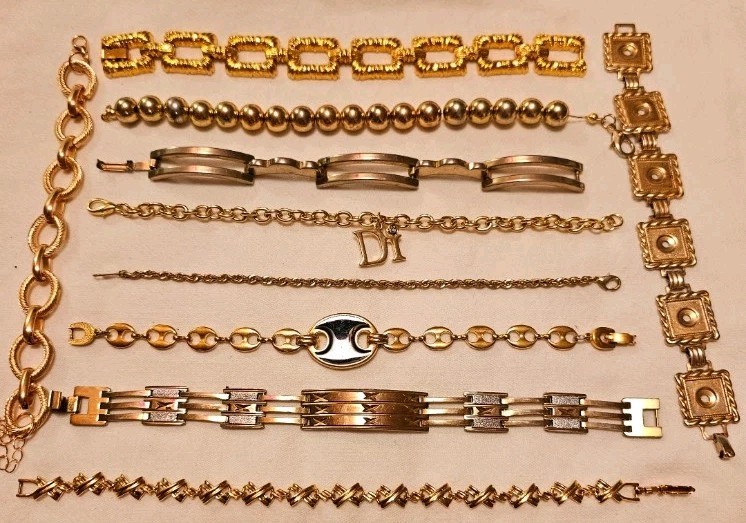 Vintage Gold Tone Bracelet Lot OF 10 Estate Costume Jewelery Links LooP DI B85