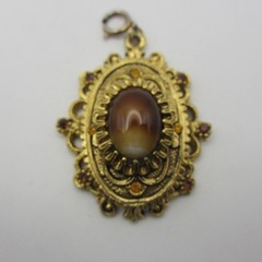 Vintage Celebrity Pendant Rhinestone Cabochon Ornate Textured Gold Tone
