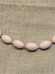 Vintage 1970s-1980s Light Pink Plastic Oval Barrel Bead Necklace