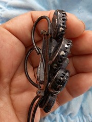 Vintage Weiss Black Rhinestone Floral Spray Brooch Pin Collectable