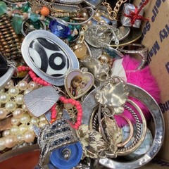 15+ Lbs Vintage To Now Craft Repair Tangled Junk Drawer Jewelry Lot
