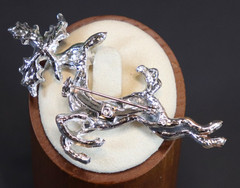 Vintage Leaping Reindeer with Holly Leaves & Berry Brooch Pin 2.75″ x 1.75″