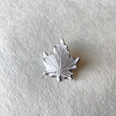Vintage Sterling Silver Maple Leaf Pin Brooch 1 in. Signed