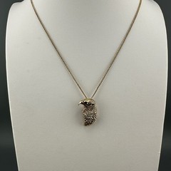 Vintage Eagle Pendant Necklace Gold Tone Figural Bird Signed 18″ Chain Box Clasp