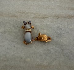 Vintage Jelly Belly Cat and Mouse Trembler Brooch Pin Very Good Condition