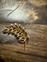 Vintage Gold Tone Domed Leaf Pin/Brooch w/ Pink and Green Prong Set Glass Stones