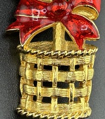 Vintage Vero Holly Berry Enameled Christmas Brooch