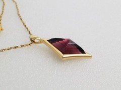 Vintage Gold Tone Simulated Amethyst Purple Glass Stone Pendant Necklace