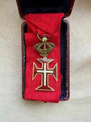 Vintage Portuguese Gold ‘Order of Christ’ Pendant
