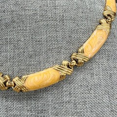 Vintage Monet Necklace Peach Swirl Enamel Gold Tone Xs 17 Inches