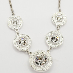 Avon NRT Professional Sparkling Rhinestone Silver Tone Metal Vintage Necklace