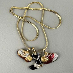 Vintage Charm Necklace Enamel Fashion Charms Shoe Boot Gold Tone 24″