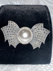 Vintage Judith Jack Sterling Silver 925 Marcasite and Faux Pearl Bow Brooch