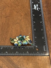 Vintage Mid-Century Blue & Green Glass Rhinestone Brooch Gold Tone Leaf Accent!