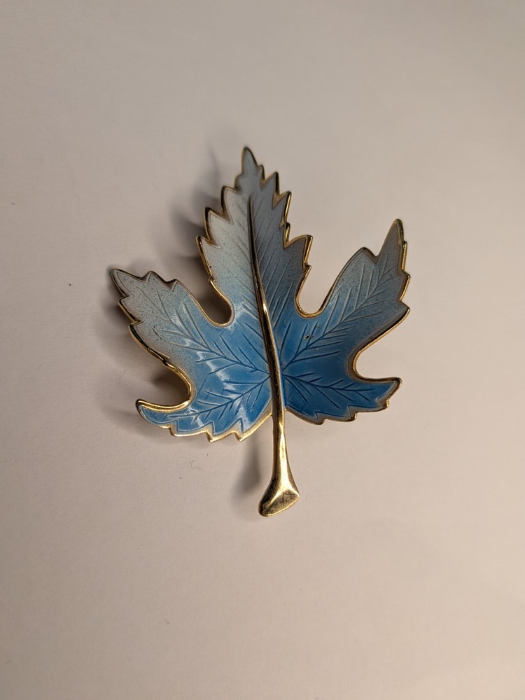 Vintage Blue White Enamel Maple Leaf Pin Brooch Gold Tone Autumn Nature
