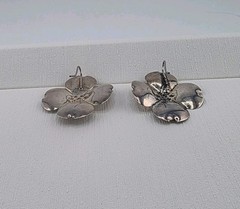 Vintage Stuart Nye 925 Sterling Silver Dogwood Flower Hook Earrings Excellent