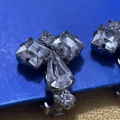 Vintage Clear Rhinestone Clip On Earrings Silver Tone 0.6 Inch