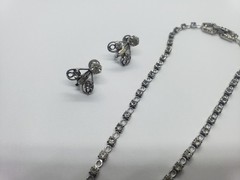 Vtg Glamour Jewels By Lustern Rhodium Plated And Rhinestone Necklace Set In Box