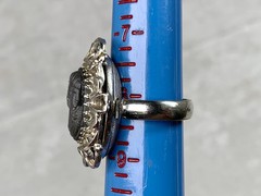 Woman’s Vintage Art Glass Cameo Ring Whiting & Davis Blue Iridescent Size 8.5