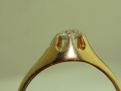 VINTAGE 14K SOLID GOLD APPROX. 1/4 CTW BRILLIANT DIAMOND RING! SZ 4.75