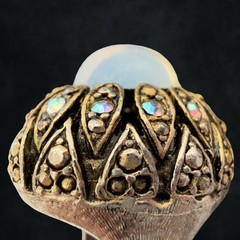 Vintage 🖤 DOME BALL Moonstone AB Rhinestone COCKTAIL STATEMENT Ring Adjustable