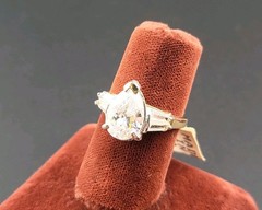 Vtg Sz 7 Ring Lg Teardrop Pear 4 Baguette Cubic Zirconia 18KGE Designer Jewelry
