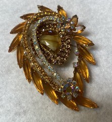 Large Vintage Possible Juliana D&E Brooch & Earrings –Excellent Condition!