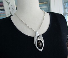 ARTISAN LARGE STERLING PENDANT NECKLACE w STONE -2 7/8 INCHES, 19.5 INCHES