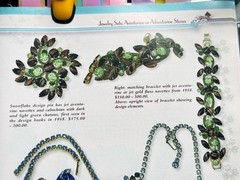 Vintage Verified JULIANA BOOK SET Aventurine Gold Fluss Bracelet Brooch Earrings
