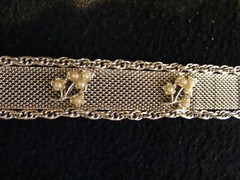 Vintage LISA JEWELS Mesh 7” Bracelet With Seed Pearl Flowers elegant 1970’s