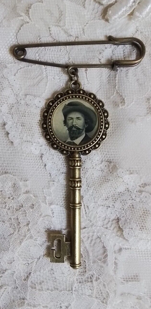 General John Hunt Morgan, Cameo Brooch, Brooch Kilt Pin, Timeless!