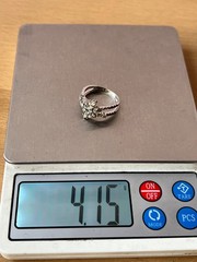 VINTAGE 14K WHITE GOLD CHAMPAGNE & WHITE DIAMONDS SPRAY CROSSOVER COCKTAIL RING